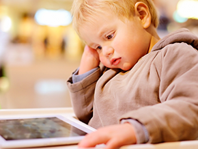 Обід під мультики: забороняти чи ні? Обід під мультики: забороняти чи ні?